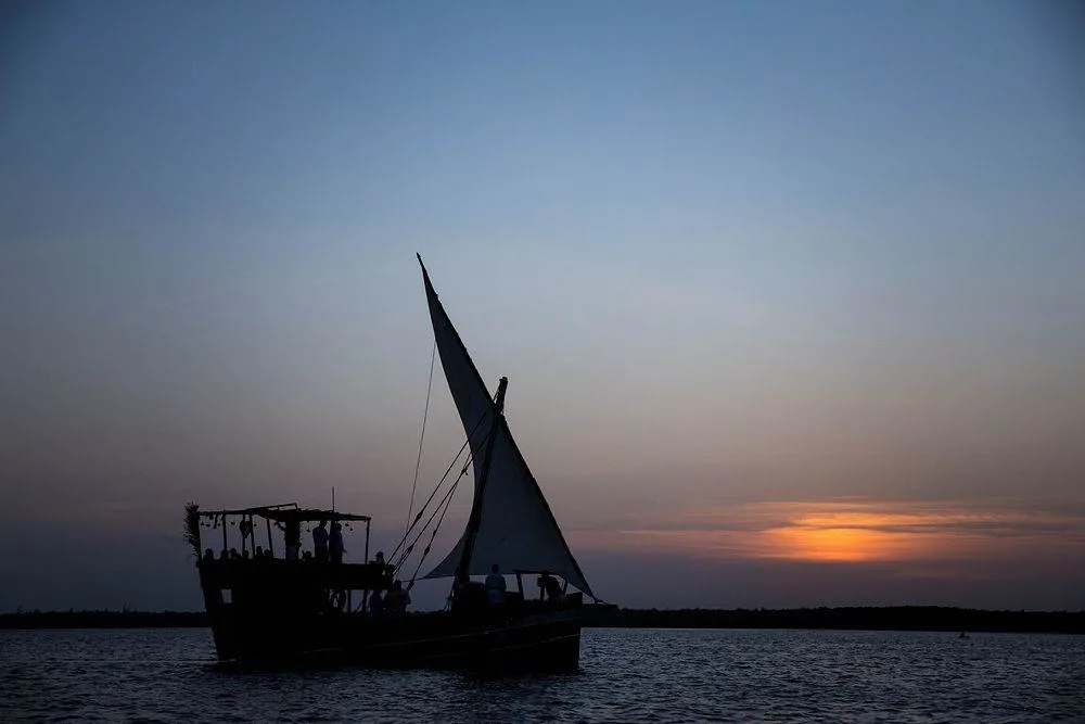 Why you should book a Mida Creek sunset dhow cruise in advance